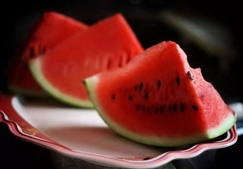 吃瓜是做什么,网络时代的围观文化现象